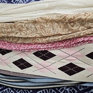Bundle of Scarfs